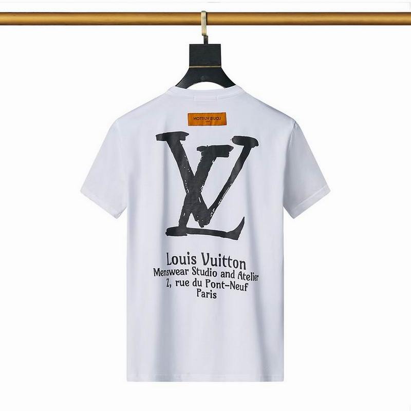 Louis Vuitton Men's T-shirts 1881